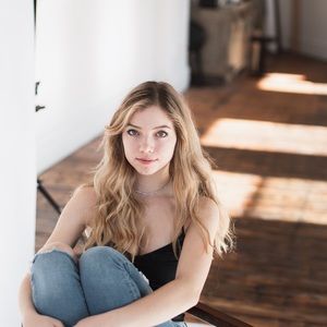 Meet your Posher, Anna